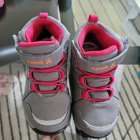Kamik Little Girl Trekking Waterproof Ankle Boot sz 7 - Picture 3 of 6